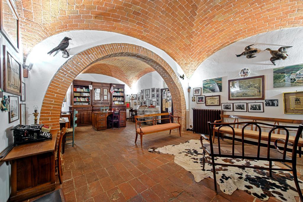 Tenuta Di Petriolo Hostal Torrita di Siena Exterior foto